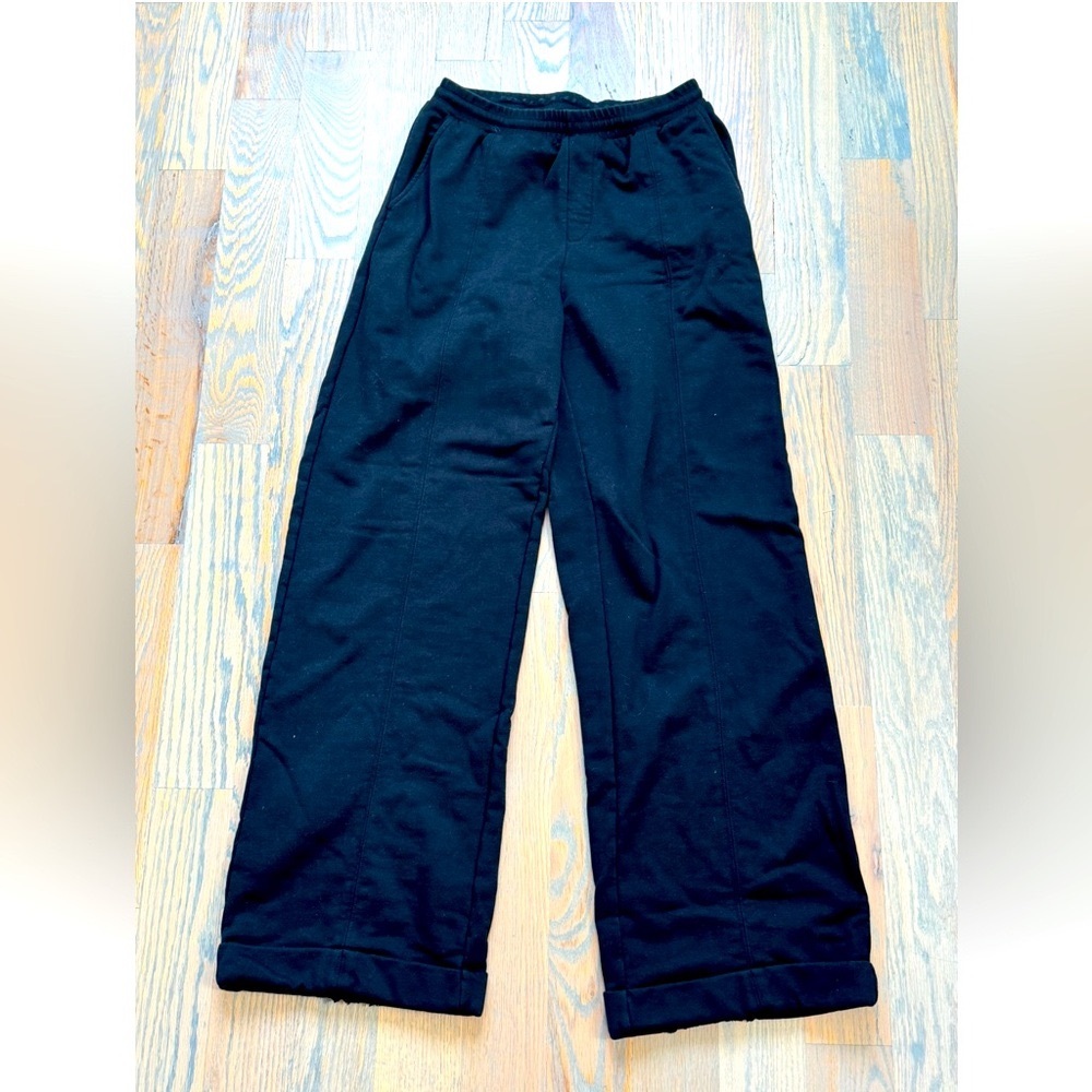 alo yoga women’s wide legs pants size M